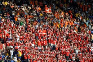 Danish_football_supporters_20120609