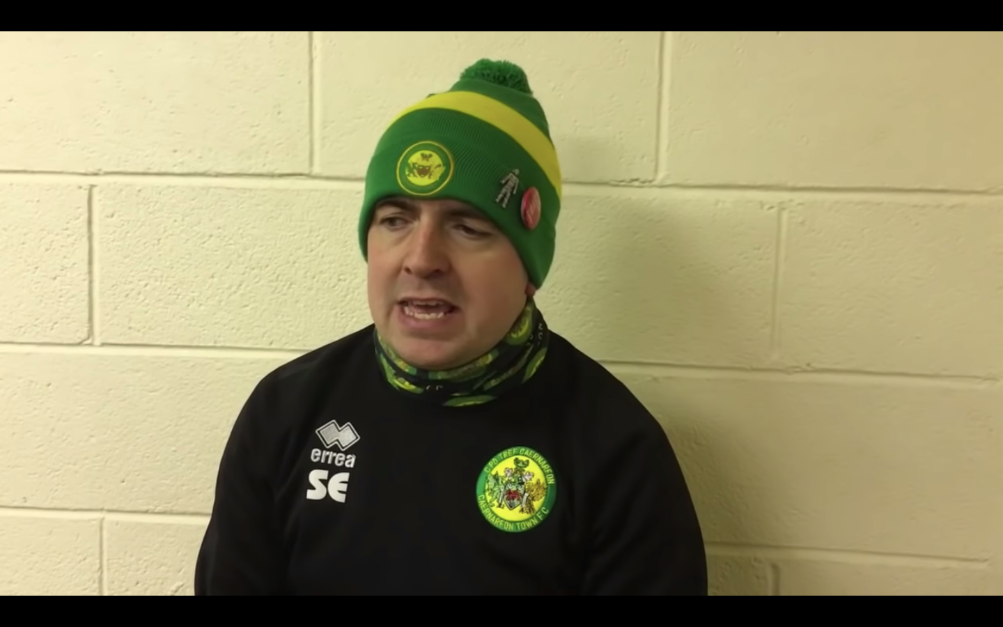 Caernarfon boss Eardley pleased with Canaries ‘professional’ performance