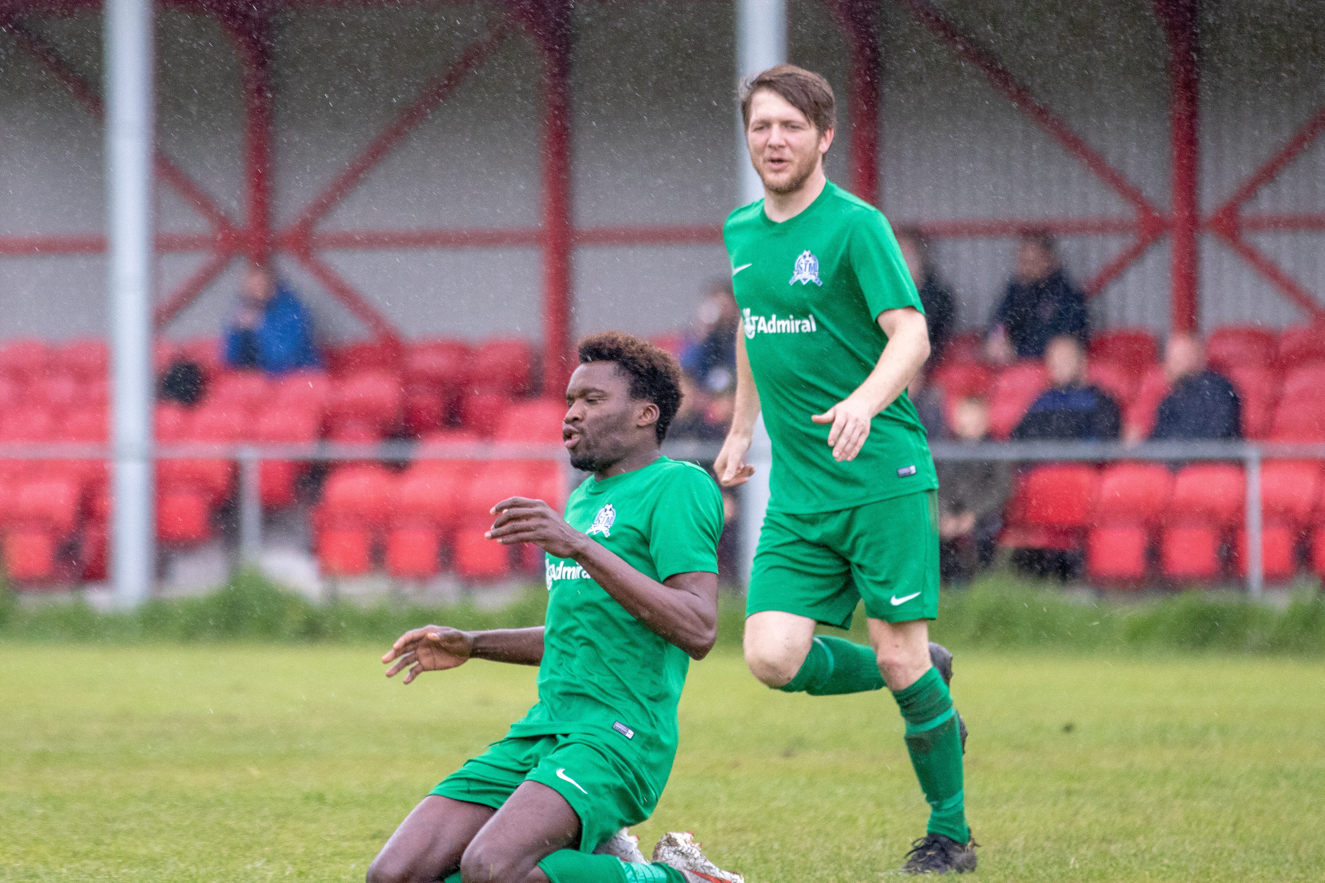 Ten-goal thriller has STM on verge of title as Conteh equalises late on