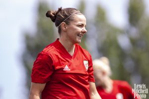 Loren Dykes: Wales defender returns to Cardiff City Ladies after taking up coaching role with Bristol City