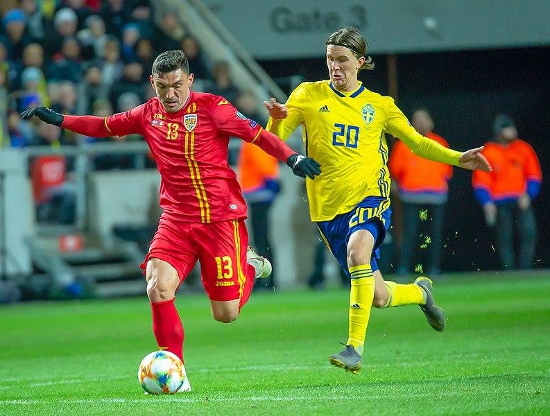 793px-UEFA_EURO_qualifiers_Sweden_vs_Romaina_20190323_Claudiu_Keșerü_vs_Kristoffer_Olsson_2