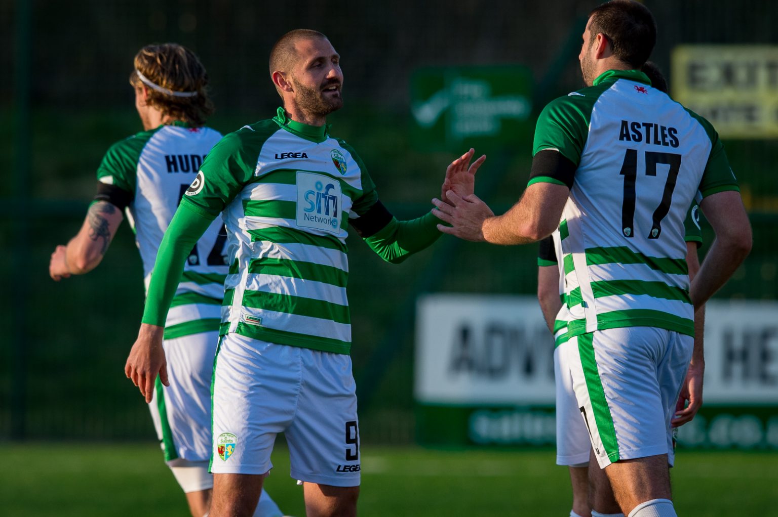 New Saints stay top with secondhalf win over Caernarfon Town