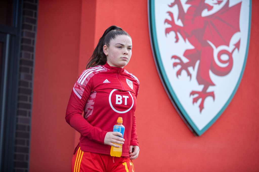 Aberystwyth Town's Niamh Duggan warming up for Wales U17.