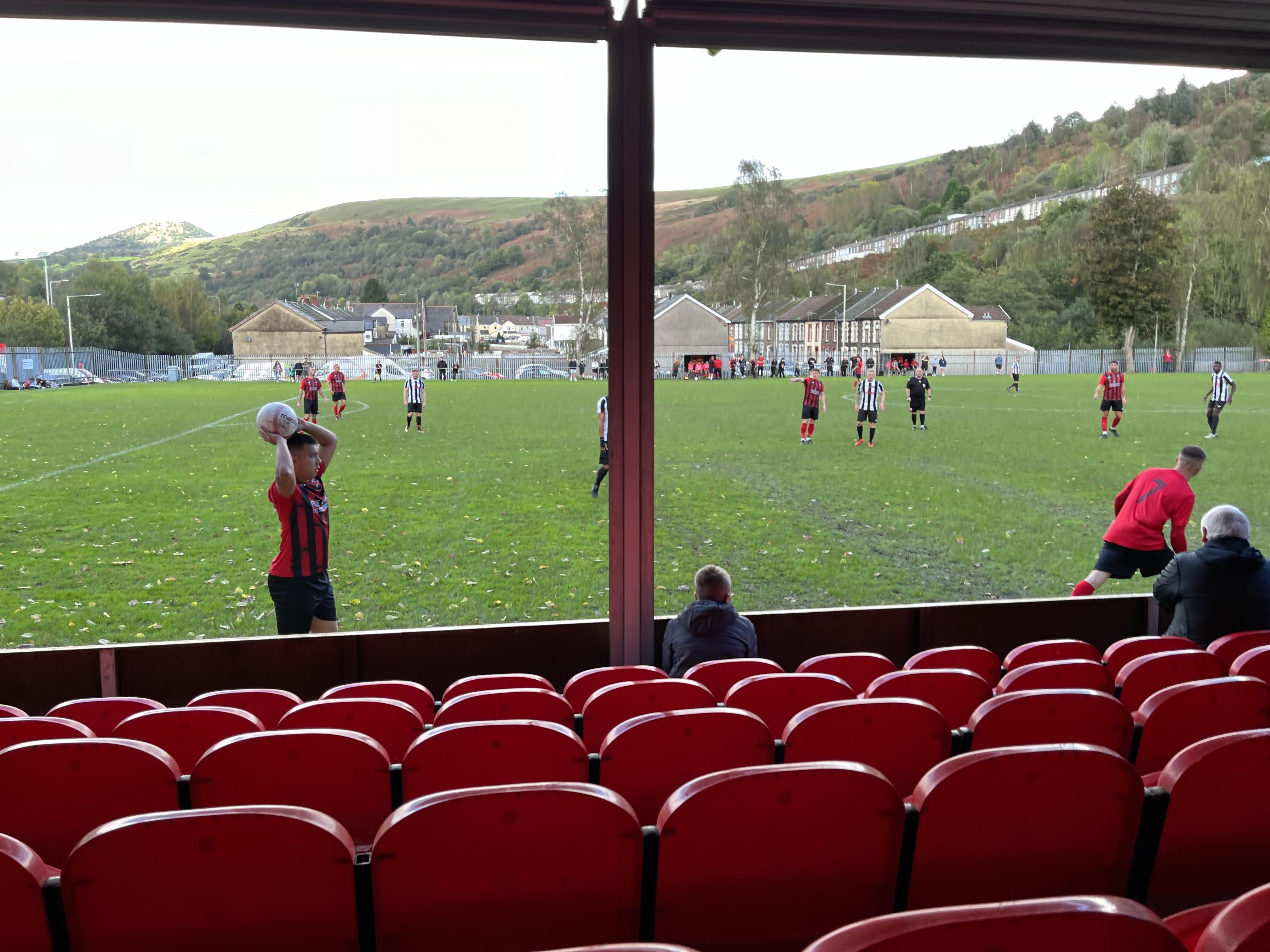 A general view of Ynyshir Oval during Ynyshir Albions v Cardiff Dracs.