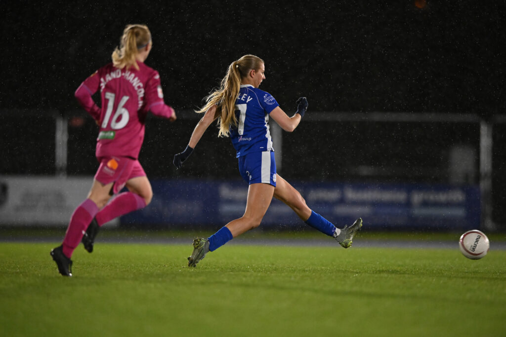 Rhianne Oakley scores her second goal for Cardiff City against Swansea City