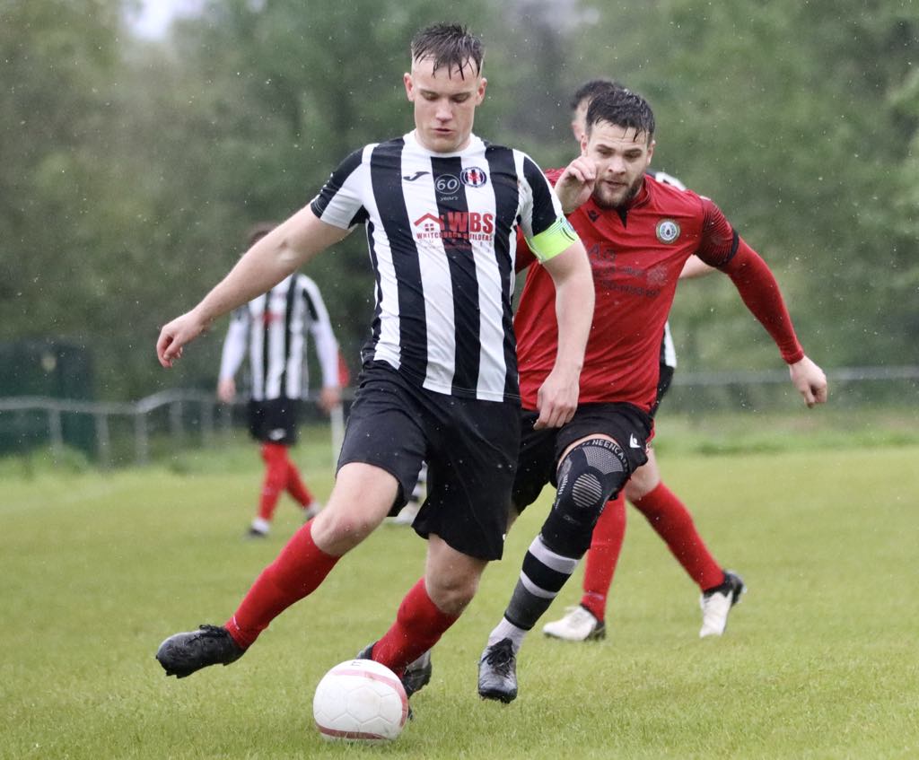 Cardiff Dracs captain Luke Bridgeman in possession