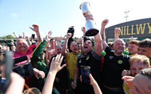 CAERNARFON, GWYNEDD, WALES - 18th MAY 2024 - Caernarfon lift the trophy after Caernarfon Town vs Penybont FC in the JD Cymru European Play-Off Final at The Oval, Caernarfon (Pic by Sam Eaden/FAW)