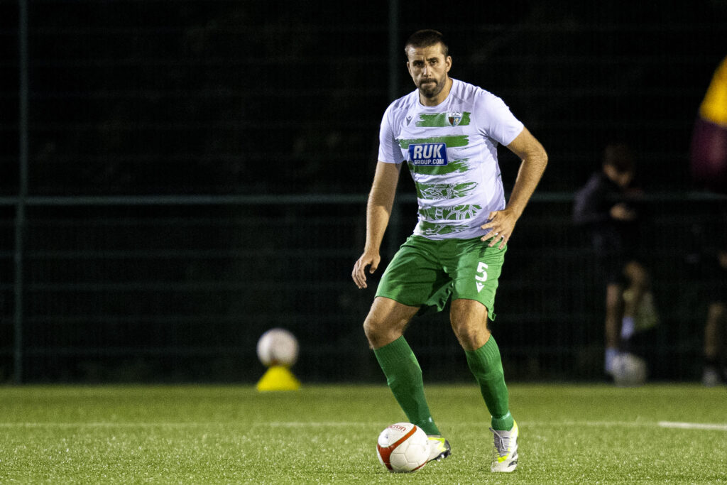 Ryan Astles of TNS in action.
Cardiff Metropolitan University v The New Saints in the JD Cymru Premier at Cyncoed Campus on the 22nd September 2023