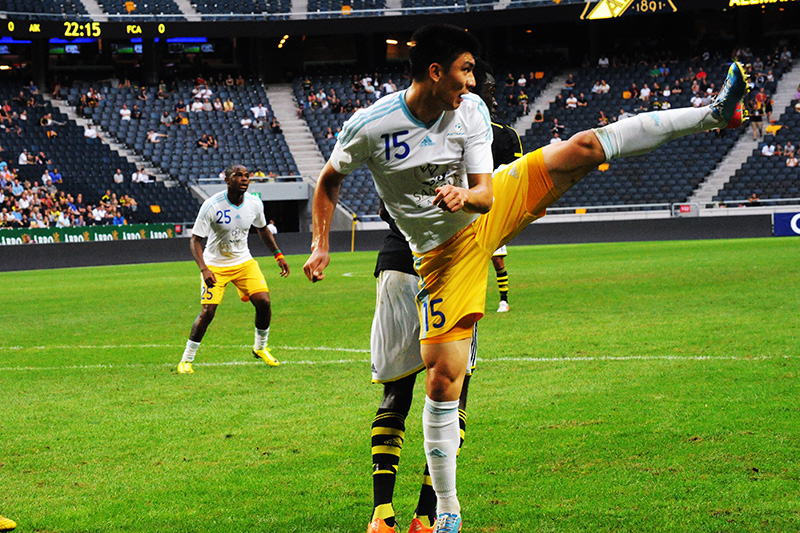 Abzal Beysebekov in action for Astana against AIK in 2014.