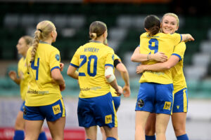 Genero Adran Trophy 25/26 Knockout round 1 fixture between Barry Town United Women and Cascade YC Women FC at Jenner Park Stadium in Barry