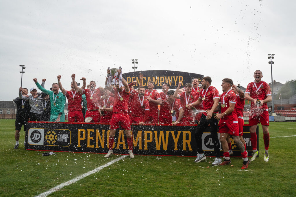 Llanelli Town lift the Cymru South title against Trefelin