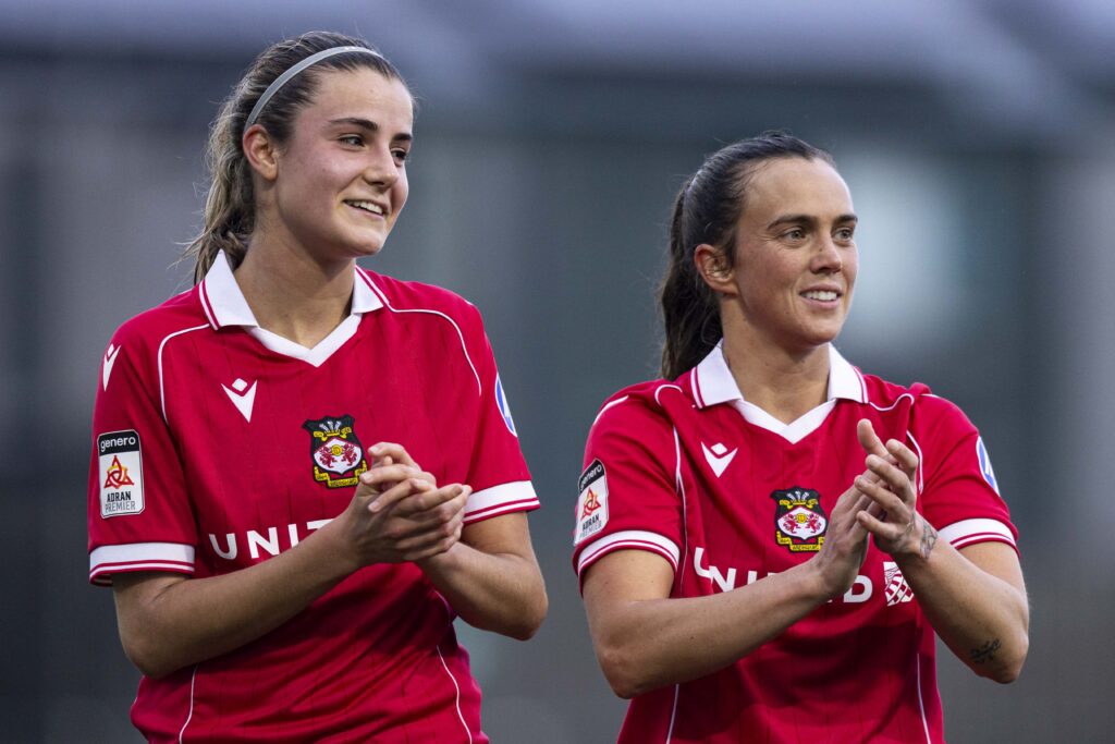 BUTE ENERGY WELSH CUP, CARMARTHEN TOWN V WREXHAM, CARMARTHEN, WALES.