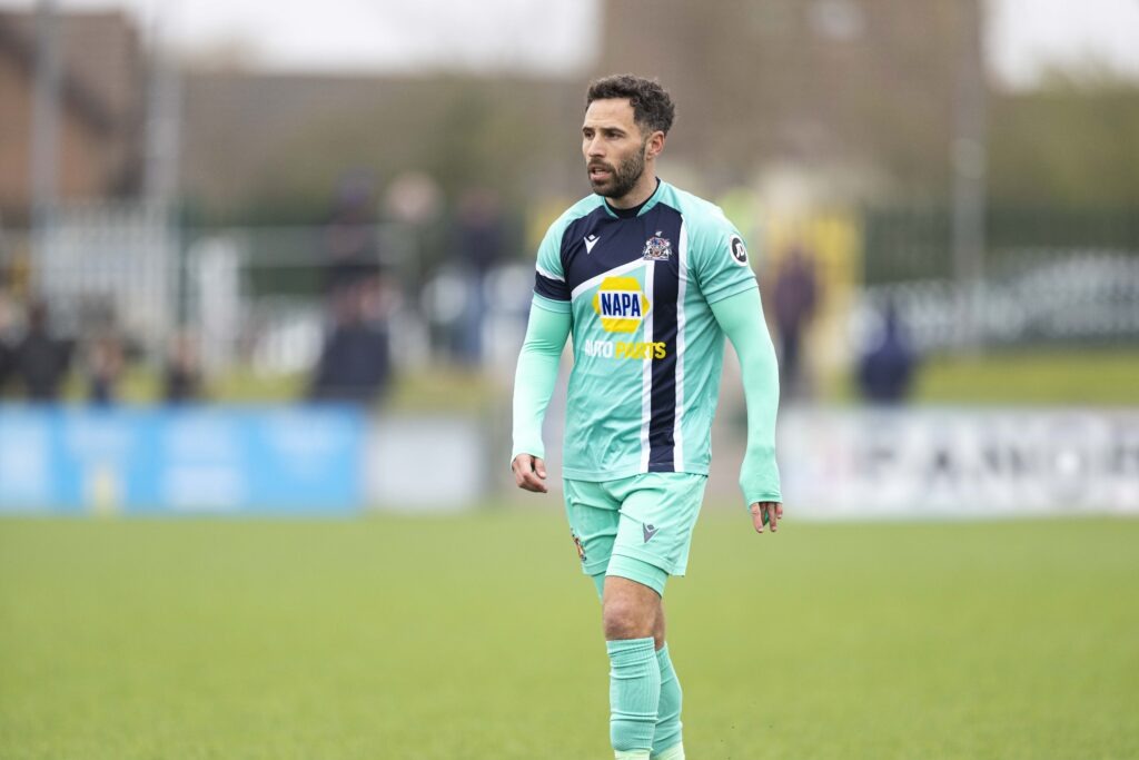BRIDGEND, WALES - 3 APRIL 2026: Robbie Willmott of Barry Town United during the 2025/26 JD Cymru Premier match between Penybont & Barry Town United at the DragonBet Stadium, Bridgend, Wales.