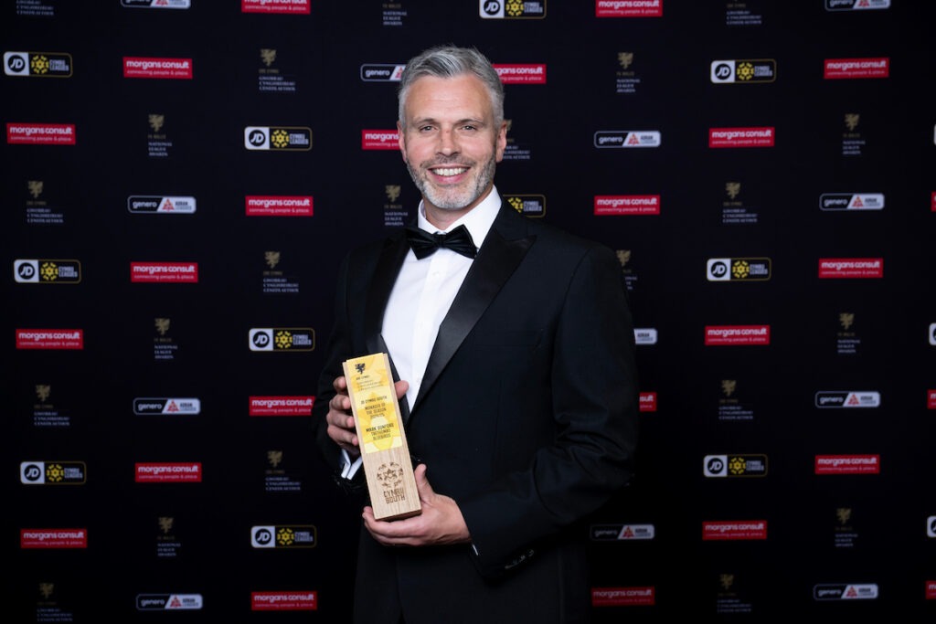 CARDIFF, WALES - 07 JUNE 2025: Mark DUnford is awarded the JD Cymru South Manager of The Season during the 2025 FAW National League Awards at Holland House Hotel Cardiff By Sunday, Cardiff, Wales