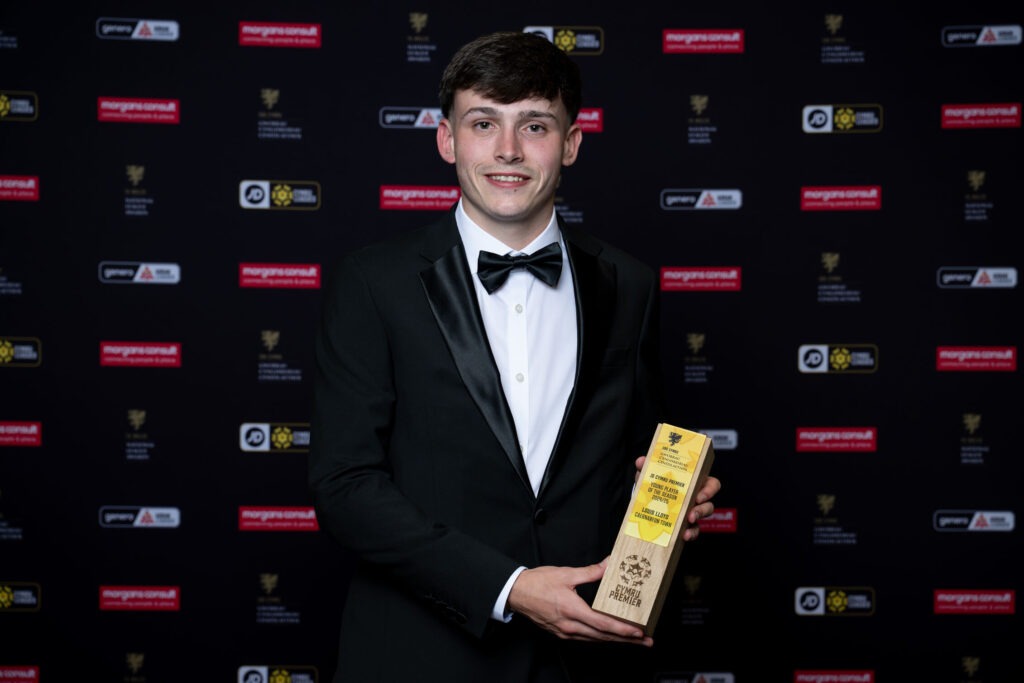 CARDIFF, WALES - 07 JUNE 2025: Louis Lloyd is awarded JD Cymru Preimer Young Player Of The Season during the 2025 FAW National League Awards at Holland House Hotel Cardiff By Sunday, Cardiff, Wales (Pic by Ashley Crowden/FAW)