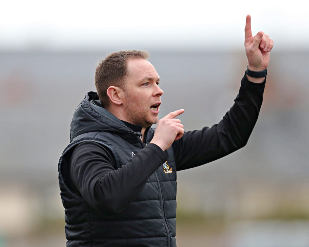 ABERYSTWYTH, CEREDIGION, WALES - 1st MARCH 2026 - Craig Williams, Manager of Aberystwyth Town during Aberystwyth Town vs Caerau Ely AFC in Round 24 of the JD Cymru South at Park Avenue, Aberystwyth