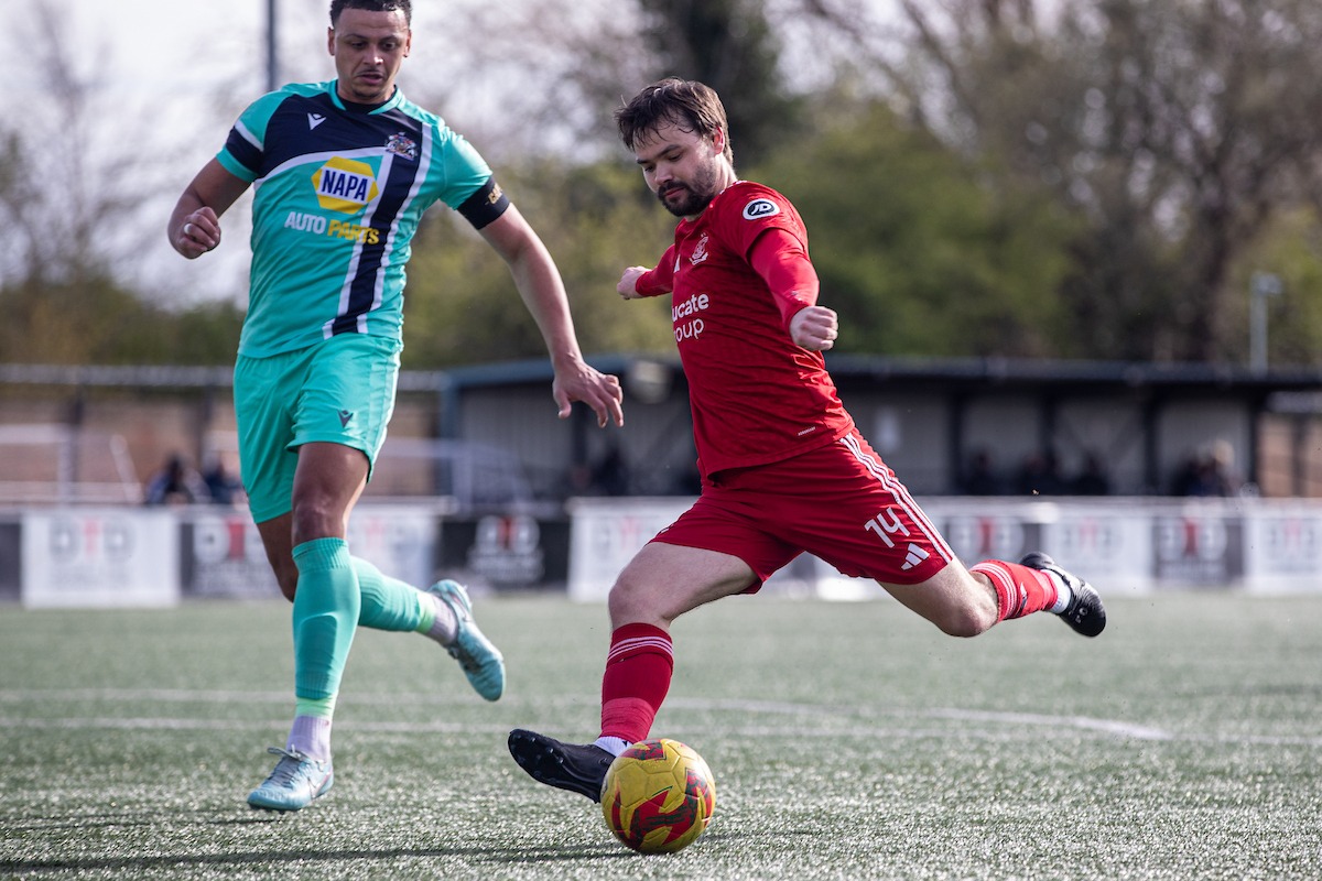 FLINT, WALES - 29TH MARCH 2026: Connah's Quay Nomads' Noah Edwards during the JD Cymru Premier fixture between Connah’s Quay Nomads and Barry Town United at the Essity Stadium, Flint. 29th of March, Flint, Wales