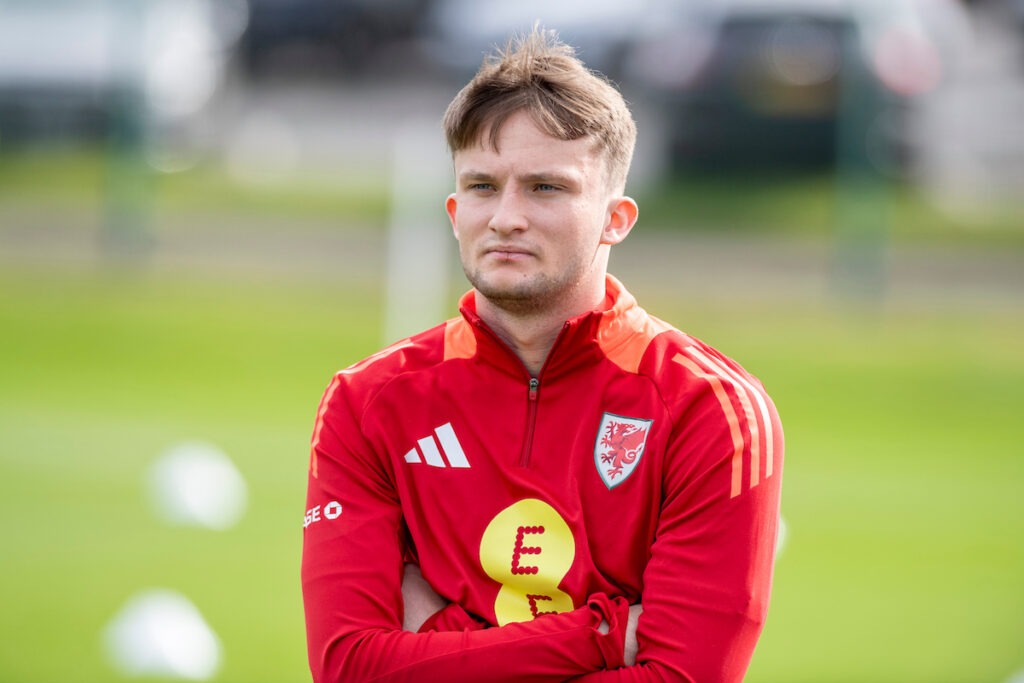 CARDIFF, WALES - 18th MARCH 2024: Wales U21’s train at the Vale Resort Hotel ahead of their upcoming match against Lithuania on Friday 22nd March. Pictured is Liverpool's Terence Miles