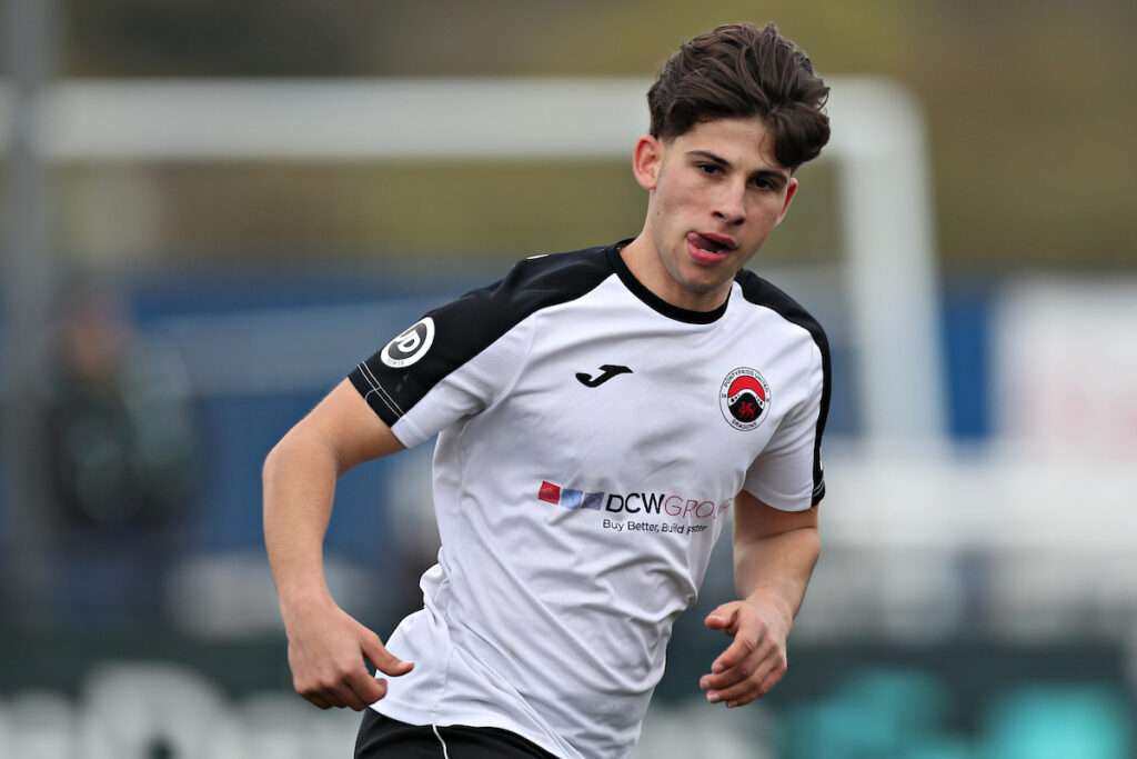 ABERYSTWYTH, CEREDIGION, WALES - 21st APRIL 2024 - Pontypridd's Jack Karadogan during Aberystwyth Town vs Pontypridd United in round 32 of the JD Cymru Premier at Park Avenue, Aberystwyth