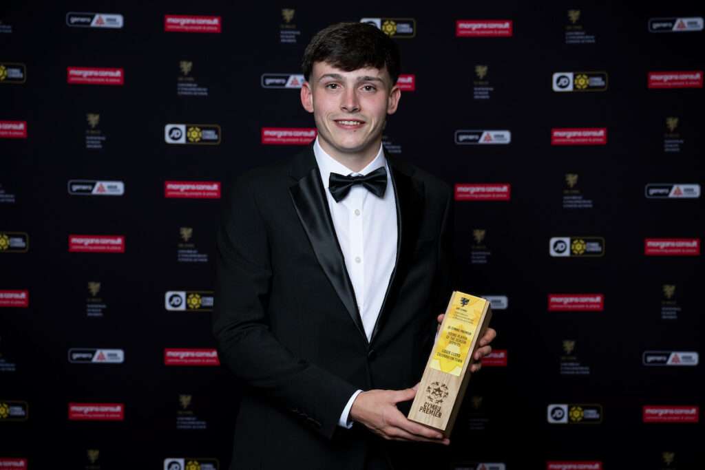 Caernarfon Town's Louis Lloyd is awarded JD Cymru Preimer Young Player Of The Season during the 2025 FAW National League Awards at Holland House Hotel Cardiff By Sunday, Cardiff, Wales