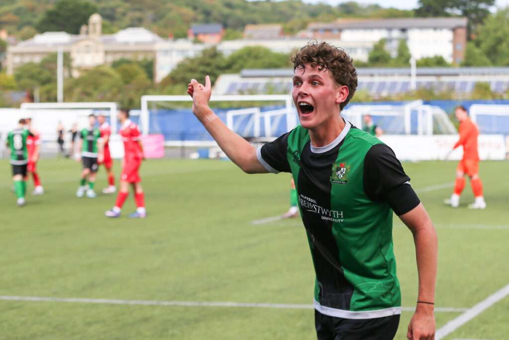 Leo Thompson of Aberystwyth Town appeals to the officials during the Novira Cymru South fixture between Aberystwyth Town & Treowen Stars at Park Avenue, Aberystwyth, Wales